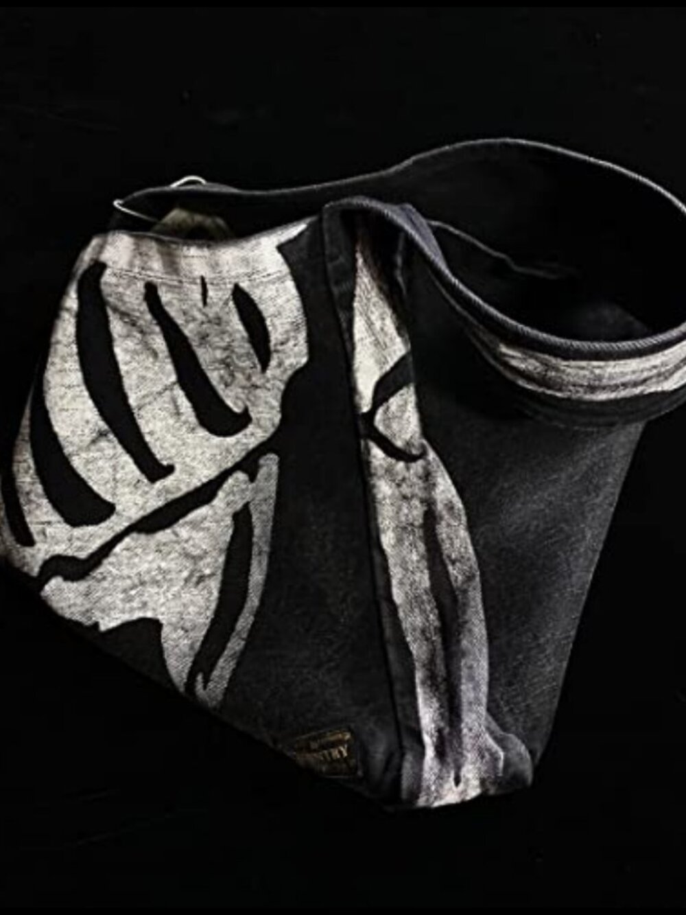 Gothic Skull Messenger Bag Canvas Grunge Y2K Crossbody Purse - Picture 4 of 6